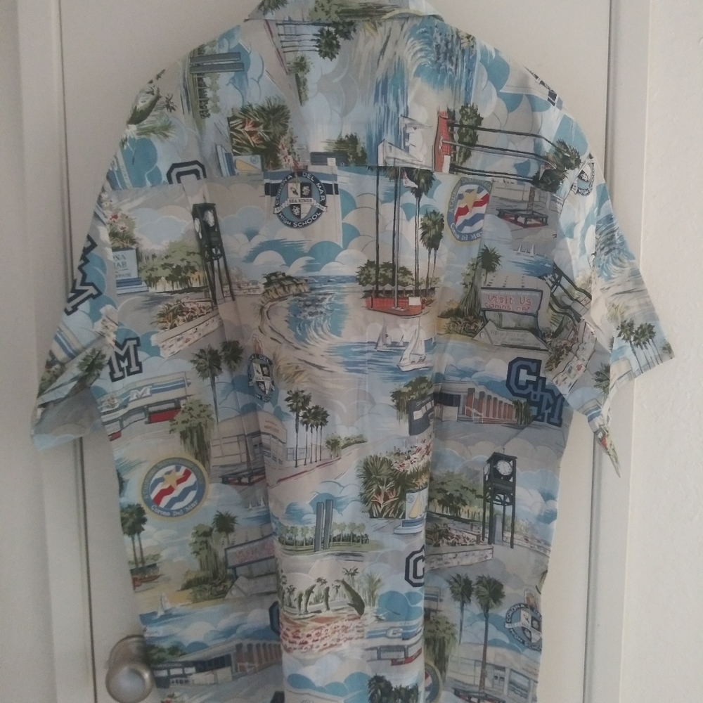 Shirt - Picture 2 of 3